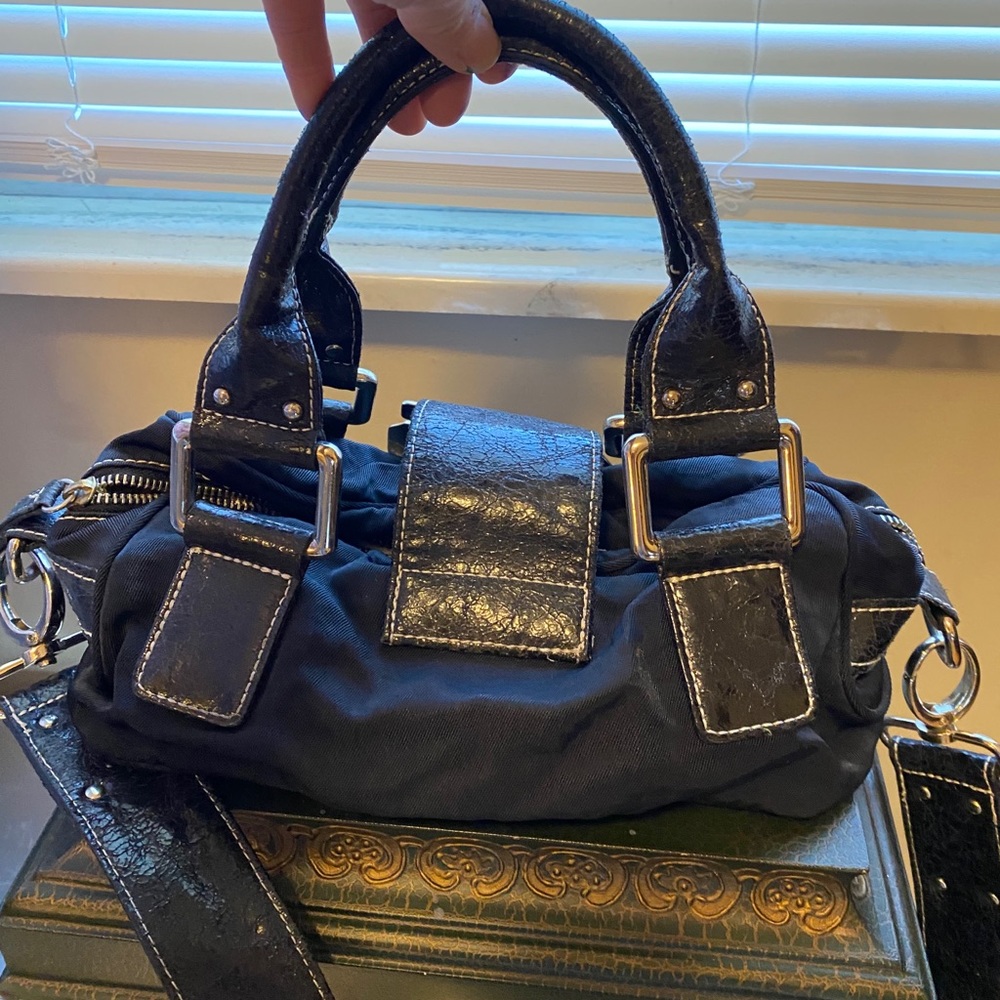 Guess purse